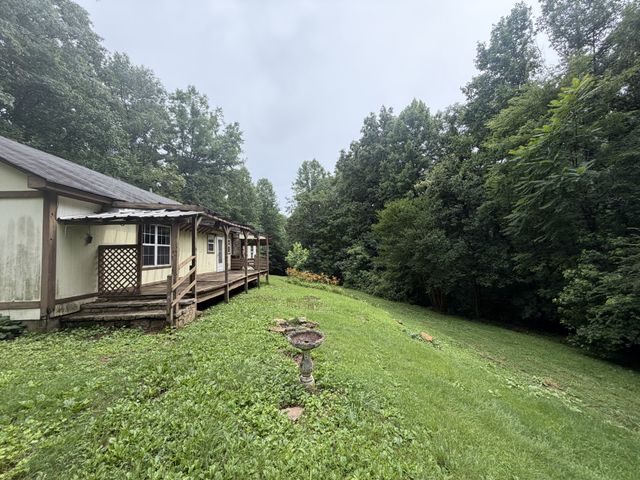 1366 Bandy Rd, Ashland City, TN 37015