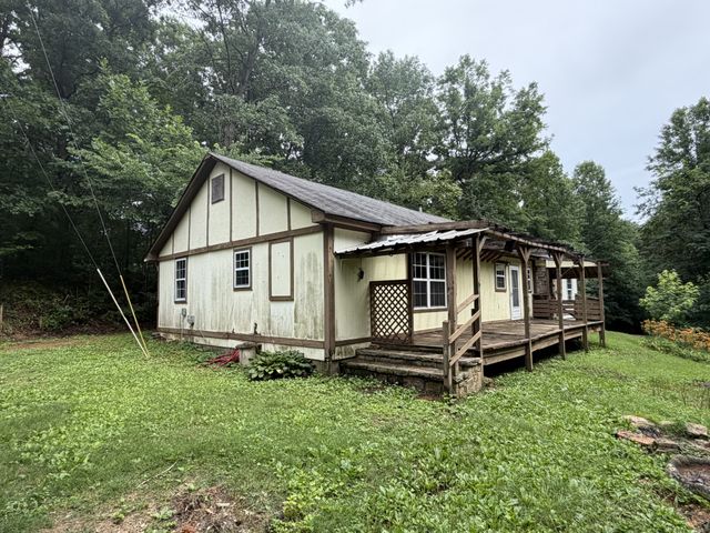 1366 Bandy Rd, Ashland City, TN 37015