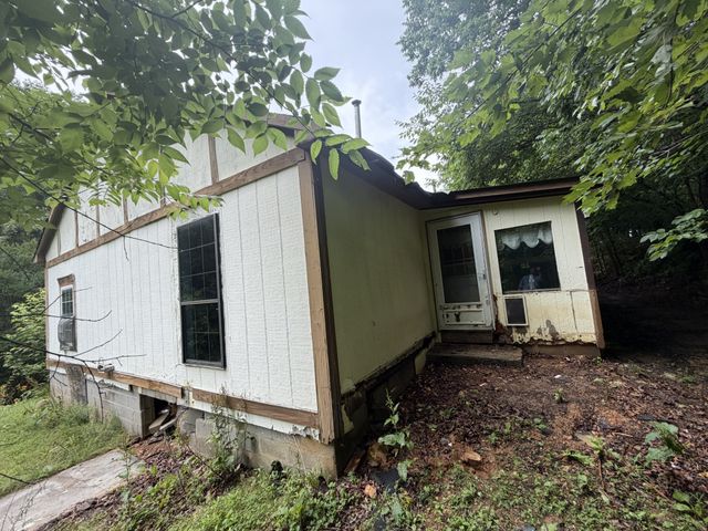 1366 Bandy Rd, Ashland City, TN 37015