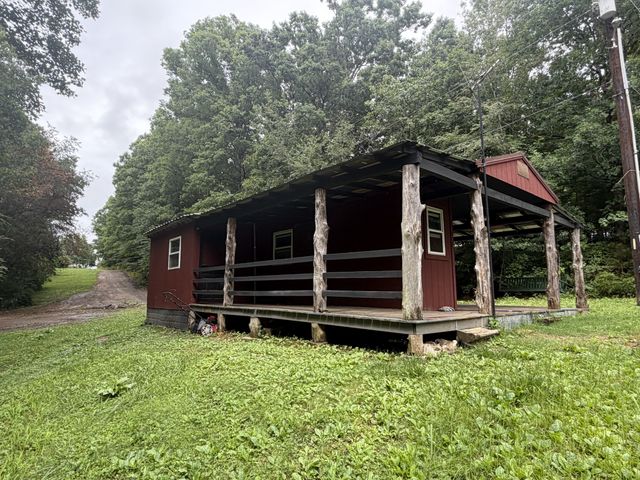 1366 Bandy Rd, Ashland City, TN 37015