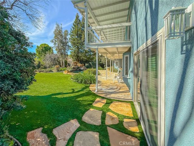 27014 Helmond Drive, Calabasas, CA 91301