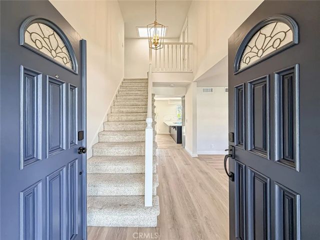 27014 Helmond Drive, Calabasas, CA 91301