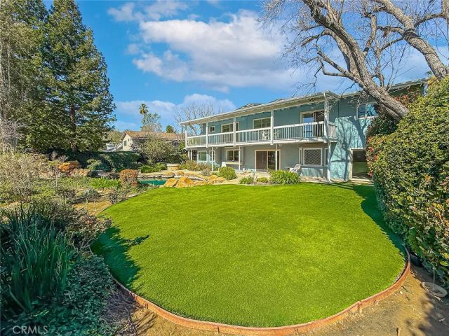 27014 Helmond Drive, Calabasas, CA 91301