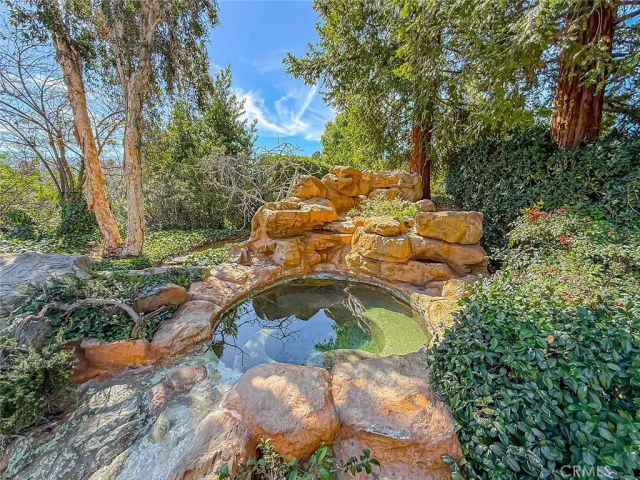 27014 Helmond Drive, Calabasas, CA 91301