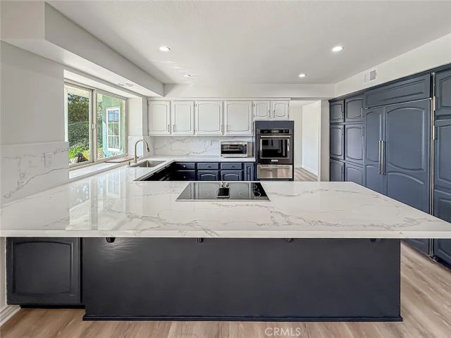 27014 Helmond Drive, Calabasas, CA 91301