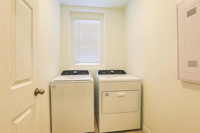 6004 BIMINI AVENUE, Haines City, FL 33844