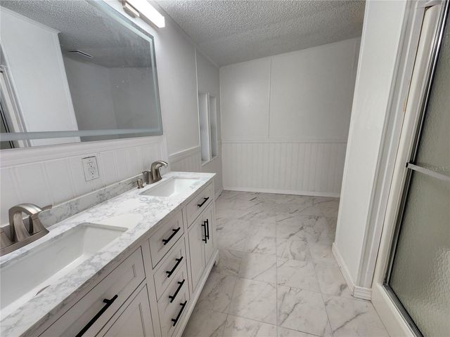 1209 BLUE SKY PLACE, Dover, FL 33527