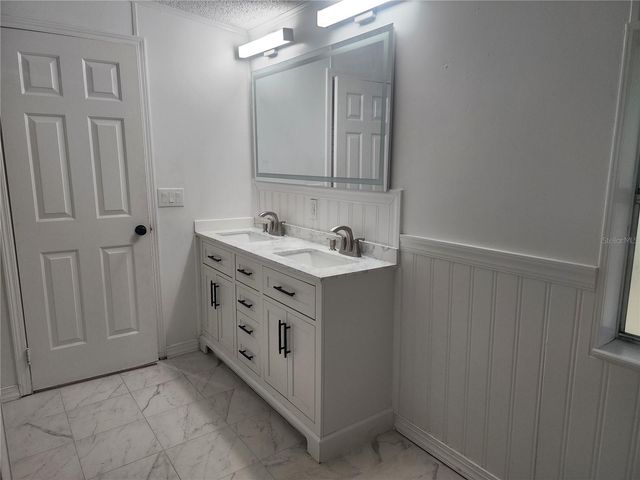 1209 BLUE SKY PLACE, Dover, FL 33527