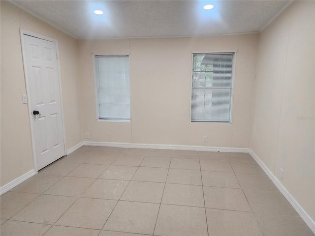 1209 BLUE SKY PLACE, Dover, FL 33527