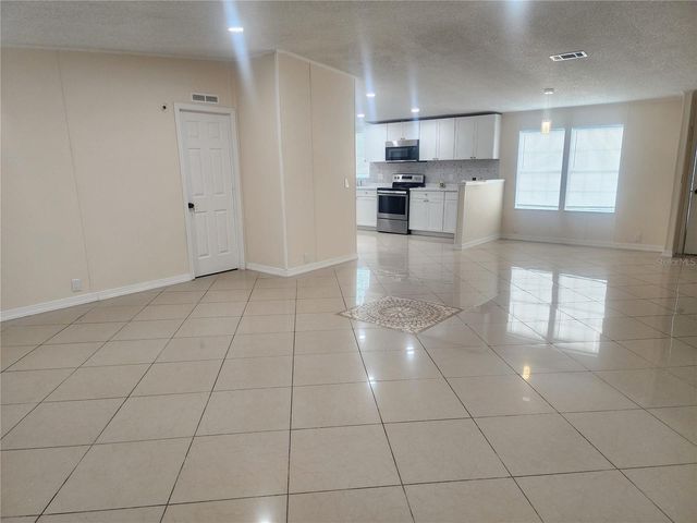 1209 BLUE SKY PLACE, Dover, FL 33527