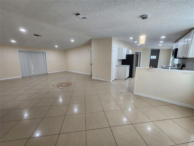 1209 BLUE SKY PLACE, Dover, FL 33527