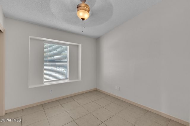 14453 Antwerp Drive, Horizon City, TX 79928