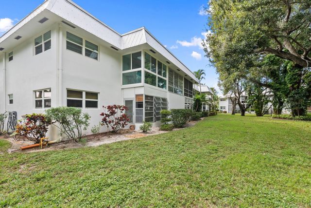 2929 SE Ocean Boulevard 104-4, Stuart, FL 34996