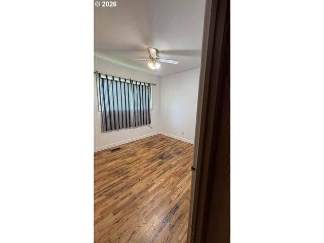 1106 S RIVER St, Newberg, OR 97132