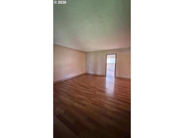 1106 S RIVER St, Newberg, OR 97132
