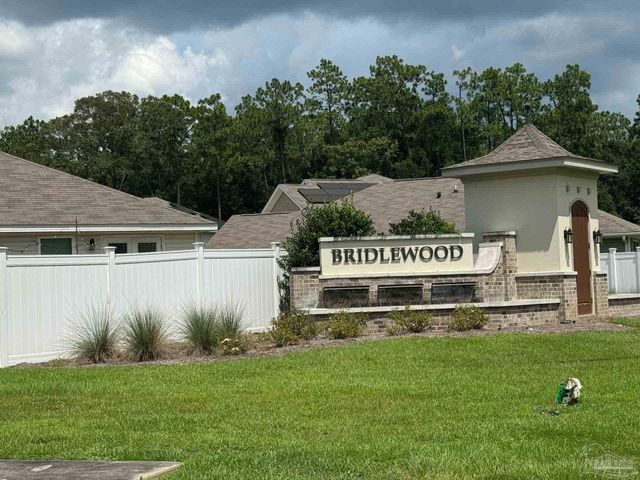 7529 Steeplechase Blvd, Pensacola, FL 32526