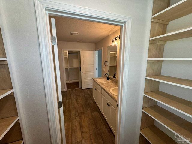 7529 Steeplechase Blvd, Pensacola, FL 32526