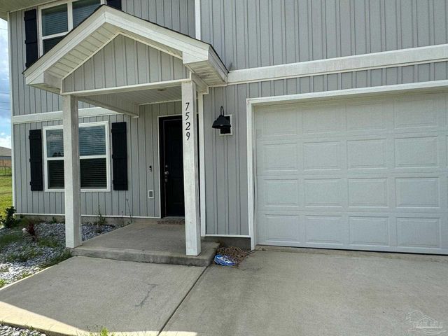 7529 Steeplechase Blvd, Pensacola, FL 32526