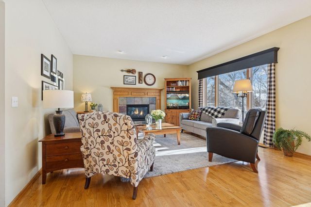 13850 Pennock Avenue, Apple Valley, MN 55124