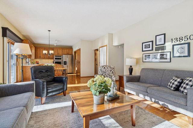 13850 Pennock Avenue, Apple Valley, MN 55124