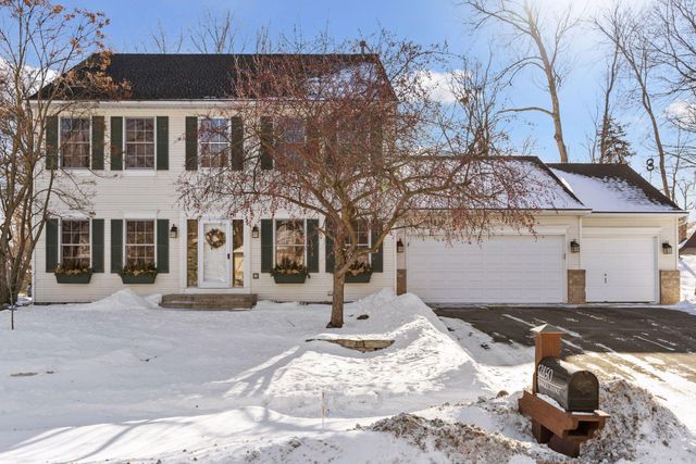 13850 Pennock Avenue, Apple Valley, MN 55124