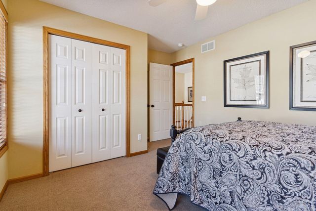 13850 Pennock Avenue, Apple Valley, MN 55124