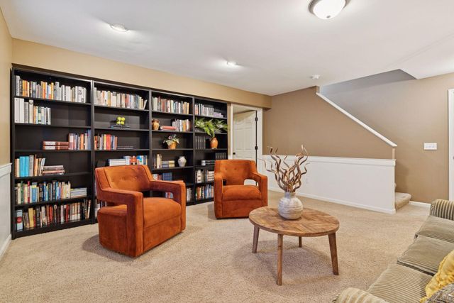 13850 Pennock Avenue, Apple Valley, MN 55124