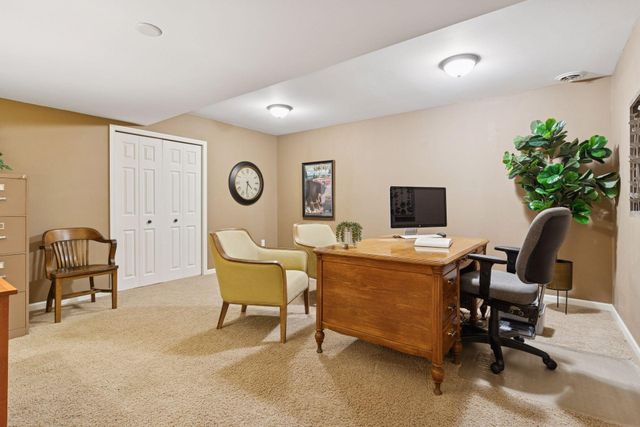 13850 Pennock Avenue, Apple Valley, MN 55124