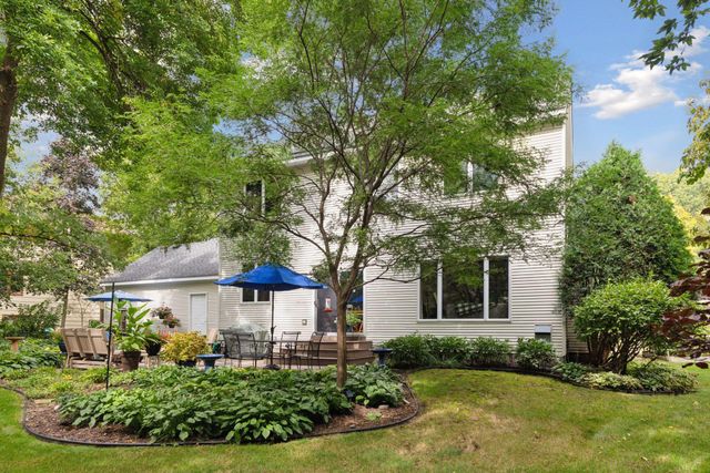 13850 Pennock Avenue, Apple Valley, MN 55124