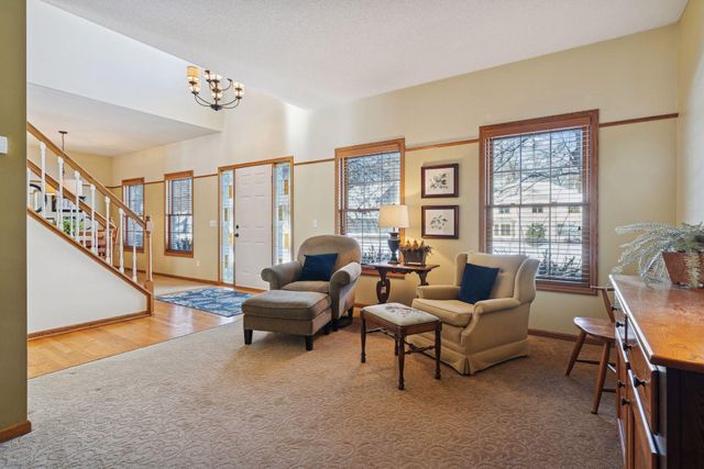 13850 Pennock Avenue, Apple Valley, MN 55124