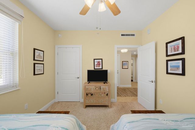 612 Lost Key Dr 405B, Pensacola, FL 32507