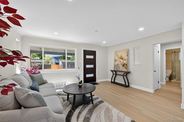 1856 S Steele Street, Denver, CO 80210