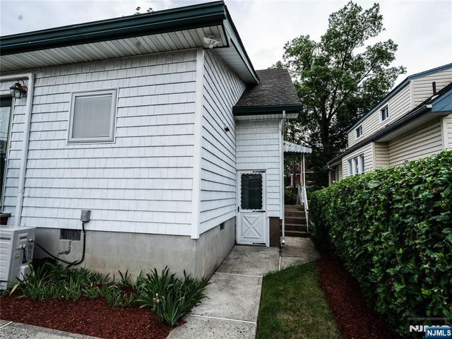 220 Clinton Avenue, Clifton, NJ 07011