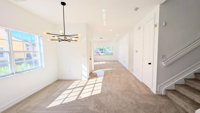 5810 Erik Way, Greenacres, FL 33463