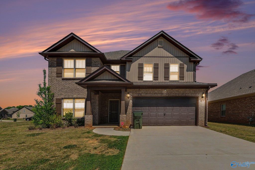 221 Portrait Street, Meridianville, AL 35759