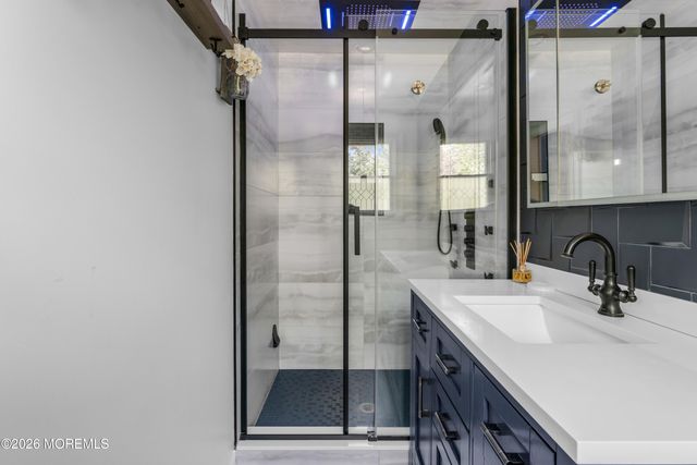 24 Laurelwood Drive, Colts Neck, NJ 07722