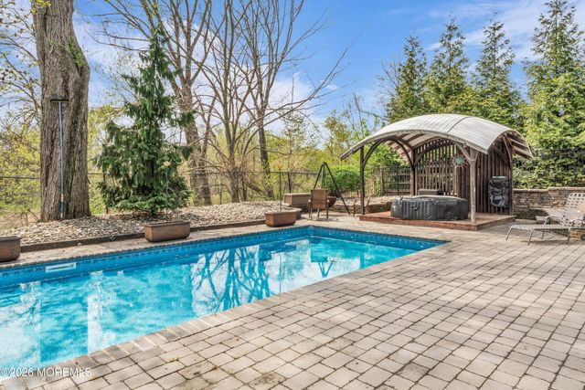 24 Laurelwood Drive, Colts Neck, NJ 07722