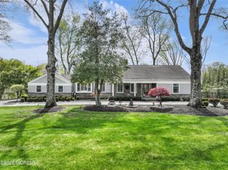 24 Laurelwood Drive, Colts Neck, NJ 07722
