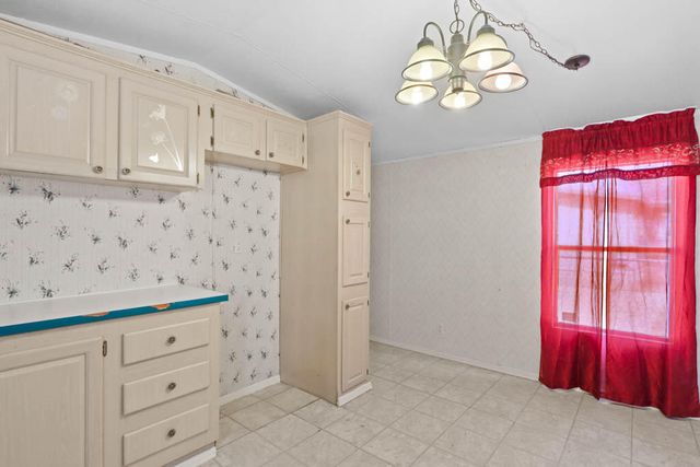 505 Ricky Zelt Drive, El Paso, TX 79928