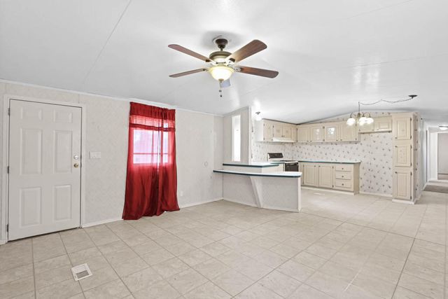 505 Ricky Zelt Drive, El Paso, TX 79928