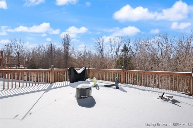 5501 Sky Ridge Road, Charlestown, IN 47111