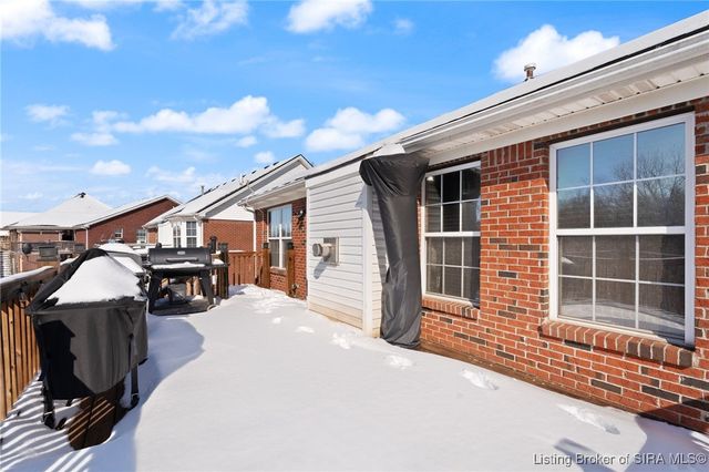 5501 Sky Ridge Road, Charlestown, IN 47111