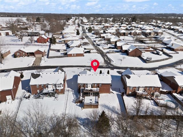 5501 Sky Ridge Road, Charlestown, IN 47111