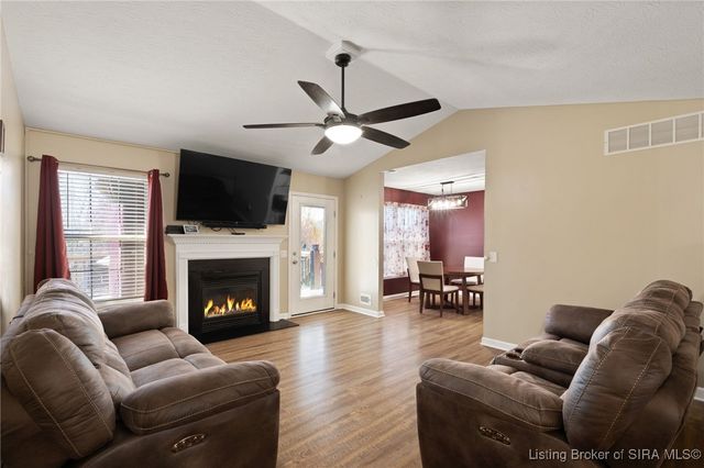 5501 Sky Ridge Road, Charlestown, IN 47111