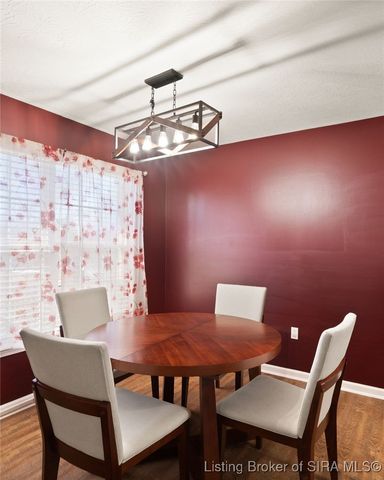 5501 Sky Ridge Road, Charlestown, IN 47111