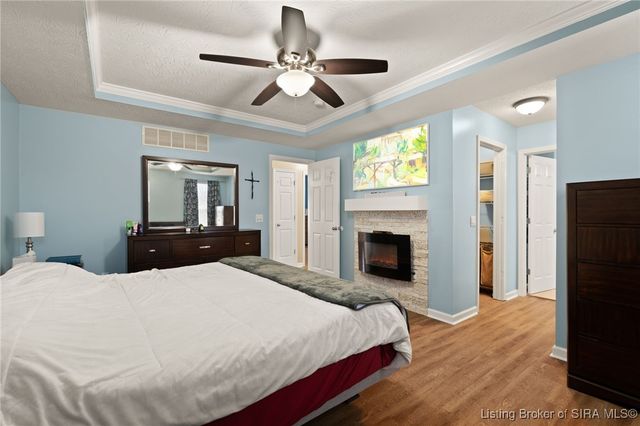 5501 Sky Ridge Road, Charlestown, IN 47111