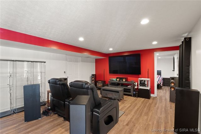 5501 Sky Ridge Road, Charlestown, IN 47111