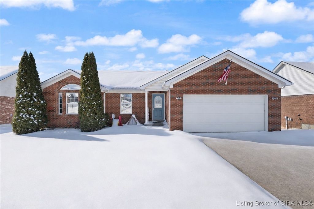 5501 Sky Ridge Road, Charlestown, IN 47111