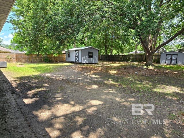 114 Spruce Avenue, Brewton, AL 36426