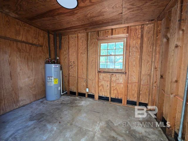 114 Spruce Avenue, Brewton, AL 36426
